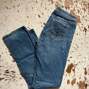 Silver Jeans Women's Boot Cut in Classic Blue